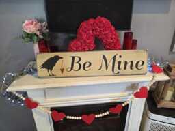 Be Mine Sign Valentine's Day Decor Primitive Crow Wall Hanging Rustic Wood Holiday Love Gift Heart