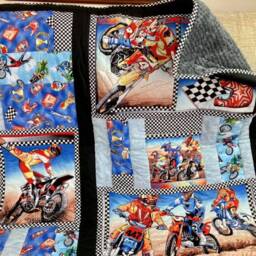 Handmade Motorcycle Patchwork Quilt Speedway & Trials Bikes, Soft Fleece Throw - 41x42 Inch - thumbnail 2
