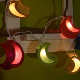 Moon-Shaped String Lights For Children's Rooms - Individual Color Selection Various Designs - thumbnail 2