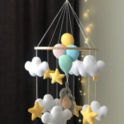 Felt Elephant Baby Mobile Dumbo Nursery Decor With Balloons - thumbnail 3