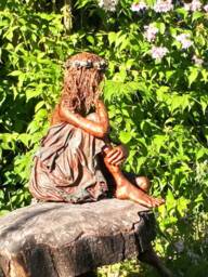 The Dreamer Sculpture Emerald Green Paverpol Female Figure. Made To Order - thumbnail 1