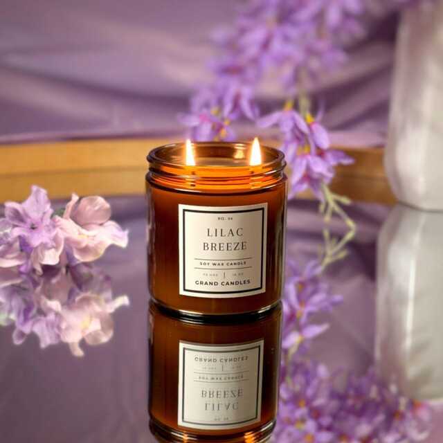 Lilac Soy Candle - Hand-Poured Spring Fragrance Fresh & Floral Home Gift Idea - image 1