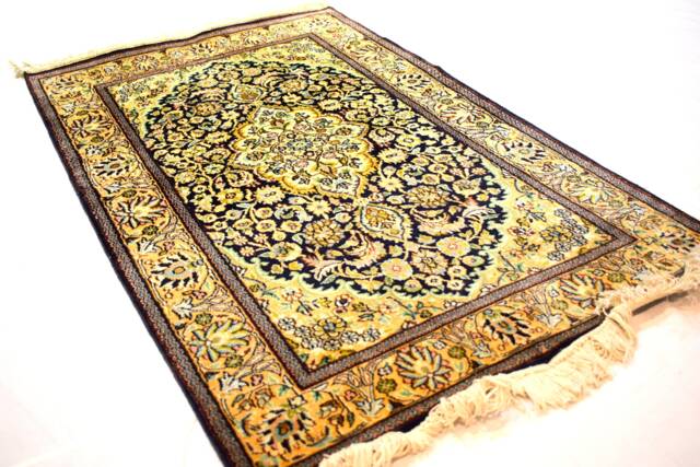 Traditional Luxury Handmade Silk On Cotton Rug, Handwoven Persian Design Home Decorative Rug, 4x2.5 Sq.ft Size - image 1