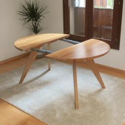 Extendable Round Solid Wood Dining Table. Mid-Century Table - thumbnail 2