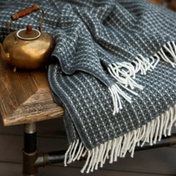 Luxury Sheep Wool Gift Blanket Anthracite Grey Honeycomb Pattern Throw With Fringes Christmas Gift For Men Or Women in Luxury Black Box - thumbnail 2