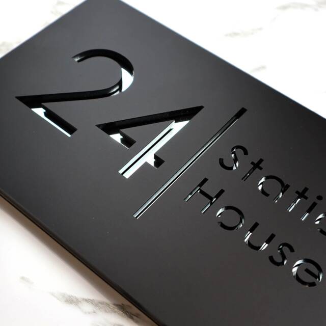 K Smart Sign - Bellissima H2 Laser Cut Matt Black & Silver Mirror Floating House 300mm X 160mm - image 1