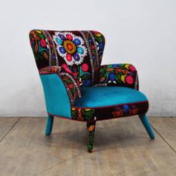 Suzani Armchair - Burgundy Sky I - thumbnail 2