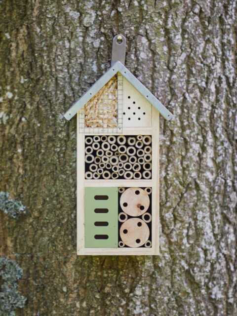 Small Wooden Insect Hotel Home Hanging Bug House With Metal Roof