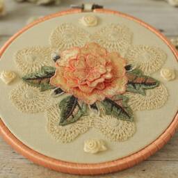 Floral Embroidery Hoop Wall Hanging Peach Flower, Cream Lace Doily - thumbnail 3