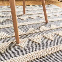 The Indoor Store - Hand Woven Wool Area Rug, Black & Off-White, Geometric Dhurrie - thumbnail 2