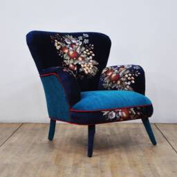 Gobelin Armchair - Pomegranate Blues - thumbnail 3