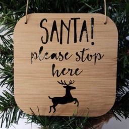 Santa Please Stop Here Reindeer Wall Hanging-Sign-Door Hanging-Wall Art-Plaque-Christmas-Decoration-xmas - thumbnail 2
