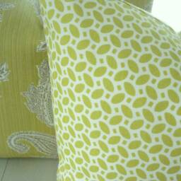 Citron Geometric Pillow Cover - Designer Cotton, Kaufman Fabric - thumbnail 2