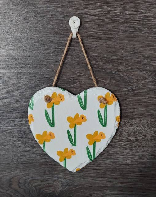 Daffodil Slate Heart Plaque Decoupage Spring Wall Hanging - image 1