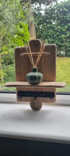 Rustic Wooden Keyholder 3 Hooks . Solid Oak Handmade Accesories Not Inc - image 1