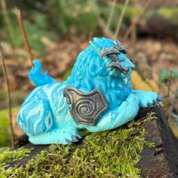 Blue Ghost Of The Pridemother Feral Druid 17cm 3D Printed Figure - thumbnail 3