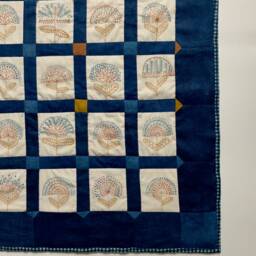 Drawn Flowers Wall Hanging, Quilt, Fabric Wall Hanging, Linen & Cotton Textile - thumbnail 3