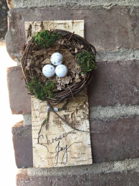 Birds Nest On Tree Bark With An Inscription. Great Gift's - image 1