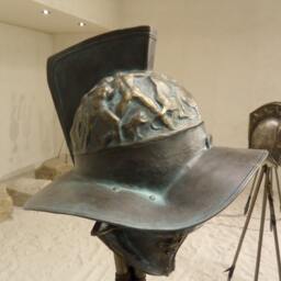 Ancient Pompeii Gladiator Helmet Replica Bronze Finish Sculpture - thumbnail 4