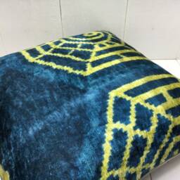 Handwoven Silk Ikat Pillow Cover 20x20, Modern Home Decor - thumbnail 4