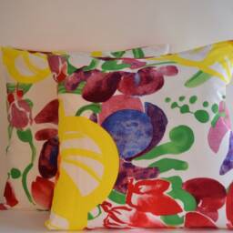 "Handmade Marimekko Pillow Cover Ursula Floral Print, 20""x20" - thumbnail 2