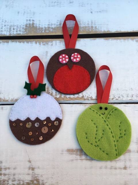 Set Of 3 Christmas Decorations, Traditional Stitched Felt Tree Ornaments, Pudding, Robin & Smiley Sprout - image 1
