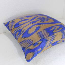 Hand Dyed Ikat Pillow Cover - thumbnail 3