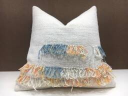 Vintage Kilim Lumbar Pillow, Handwoven Turkish Throw, 20x20 - thumbnail 1