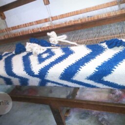 Hand Hooked Wool Rug Scandinavian Geometric Design 125x160cm - thumbnail 3