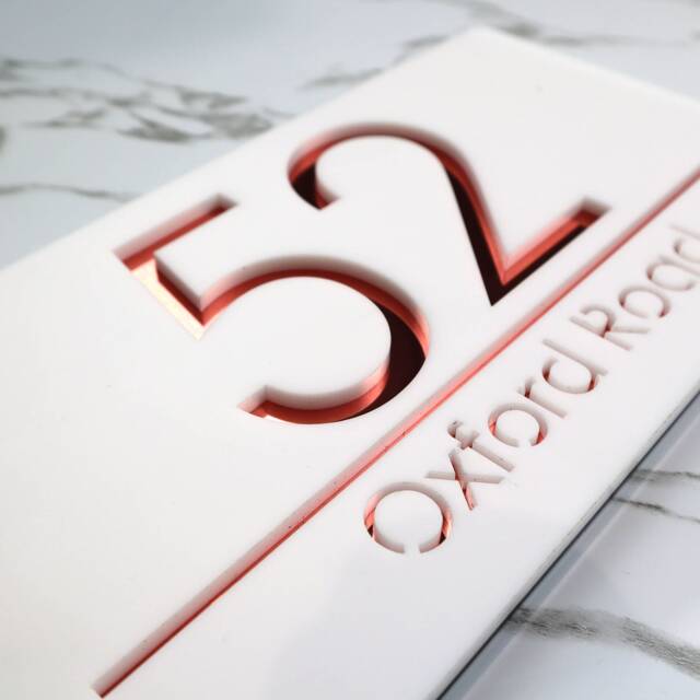K Smart Sign - Laser Cut Matt White & Rose Gold Mirror Personalised Door Numbers House Plaques Number 3D 30cm X 16cm - image 1