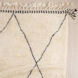Authentic Moroccan Rug, Handmade Wool Rug - thumbnail 4
