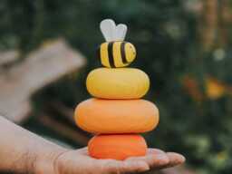 Handmade Wooden Bee Toy - Eco-Friendly Waldorf Montessori Figurine, Pretend Play Animal Toy, Chunky Honeybee Decor, Beehive - thumbnail 1