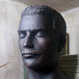Freddie Mercury Resin Bust Handmade Pop Art Sculpture - 10 - thumbnail 3