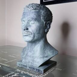 Freddie Mercury Resin Bust Handmade Pop Art Sculpture - 10 - thumbnail 4