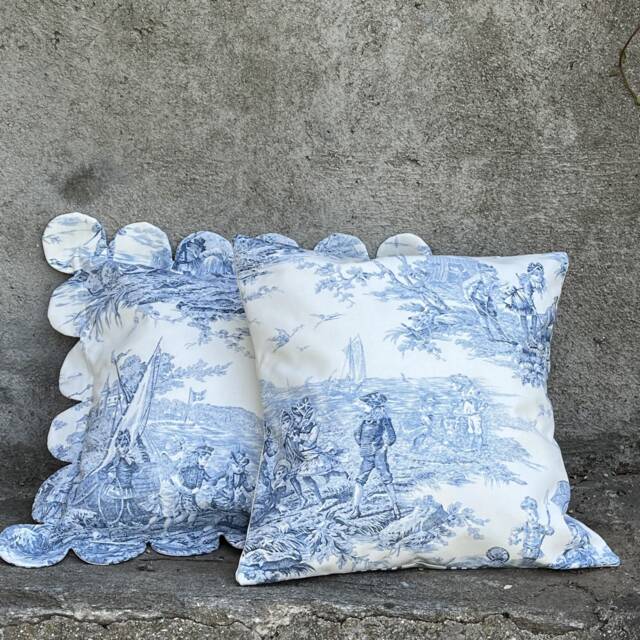 Cushion Cover in Toile De Jouy, Straight Edges - image 1
