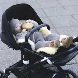 Genuine Medical Sheepskin Baby Liner - Stroller Car Seat Pram Insert - thumbnail 2