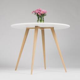 Finn 4 - Round Dining Table, Kitchen White With Solid Oak Legs, Scandinavian Design - thumbnail 3