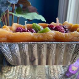 Red Ripe Raspberry Cobbler Candle - thumbnail 2