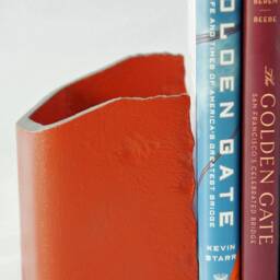 Golden Gate Bridge Bookend Handmade Industrial Metal Book Holder - thumbnail 2