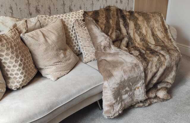 Handmade Faux Fur Throw Blanket Light Brown Wolf, Oatmeal Lining - image 1