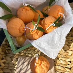 Scented Orange Candle, Gourmet Realistic Fruit Event, Decoration Idea, Gift Mother's Day, Secret Santa, Citrus - thumbnail 2