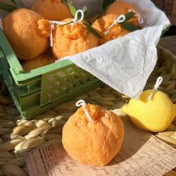 Scented Orange Candle, Gourmet Realistic Fruit Event, Decoration Idea, Gift Mother's Day, Secret Santa, Citrus - thumbnail 3