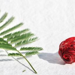 Hand Sculpted Glass Rose - Molten Art - thumbnail 2