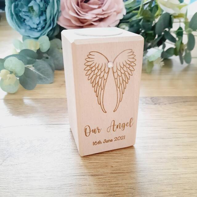 Memorial Candle - Personalised/Miscarriage Stillbirth Babyloss Loved One Angel Wings - image 1
