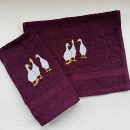 Embroidered Towel With Geese - Guest Towel, Hand Or Bath - 100% Cotton Bathroom, Kitchen, Sauna Gift Idea & Decoration - thumbnail 4