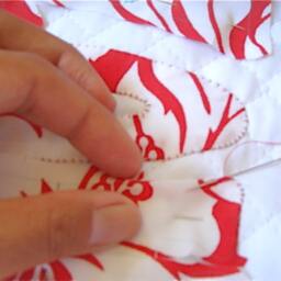 Handmade Mahalo Pillow - Hawaiian Quilt Design, Maui Crafted - thumbnail 3