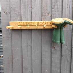 Oak Waxed Personalised Welly Wellington Wellies Wooden Rack Boot Holder Wall Mounted Shoe Storage Entryway Porch Organiser - thumbnail 3