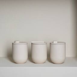 Tapa Cream Organic Concrete Candle - Essential Oils 3 Lids Hand Crafted Vegan Reusable Container Eco Friendly-Aromatherapy - thumbnail 3