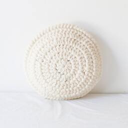White Round Decorative Handmade Crochet Throw Cushion - thumbnail 2