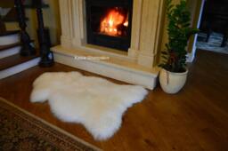 White Sheepskin Rug Long Fur, Soft Wool, Scandinavian Style - thumbnail 1